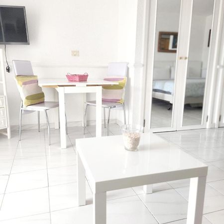 Porto Royale Apartment Los Cristianos  Bagian luar foto